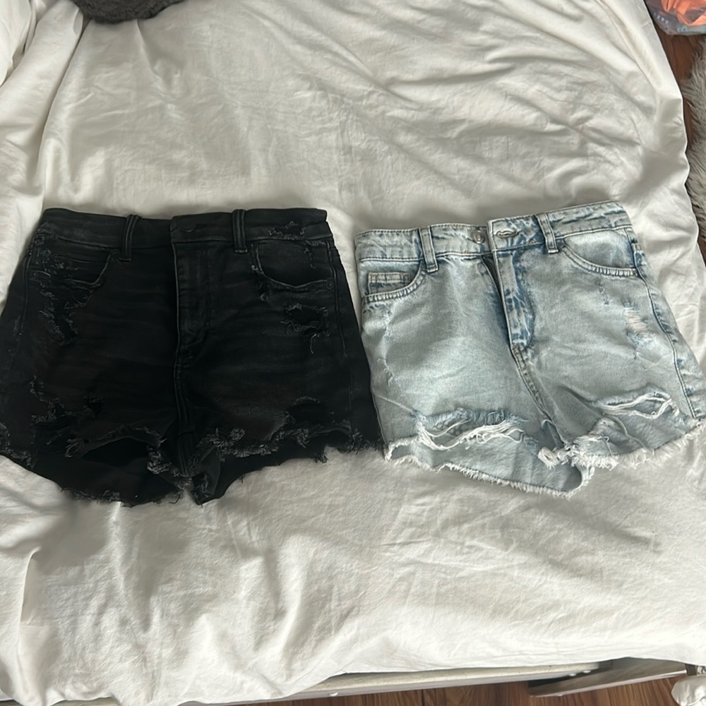Super cute jeans shorts